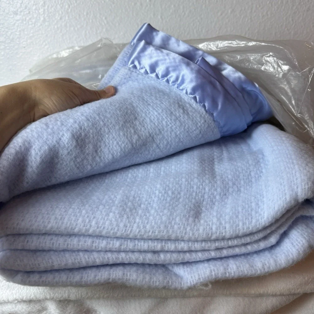 Cannon Siesta Blue Loom Woven Thermal Blanket Satin Trim 72X90 Twin/Full Knit